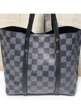 Steve Madden Black and Grey Logo Tote